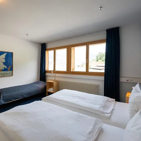 Shima-davos ベッド・アンド・ブレックファスト 3*