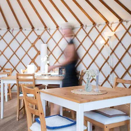 ベッド・アンド・ブレックファスト Shima-davos