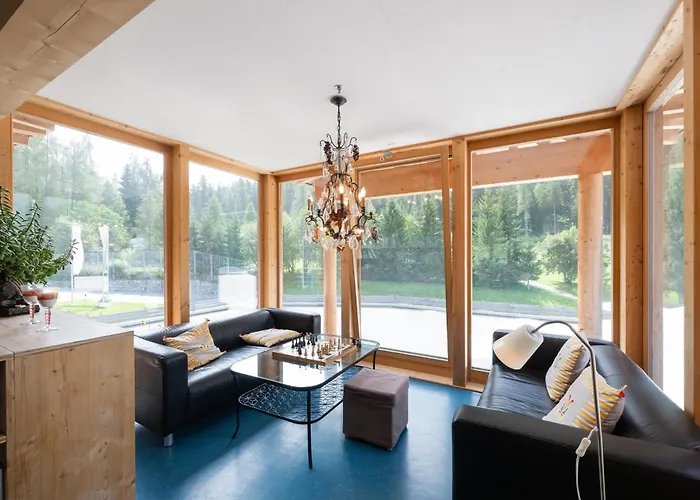 Shima-davos Bed & Breakfast